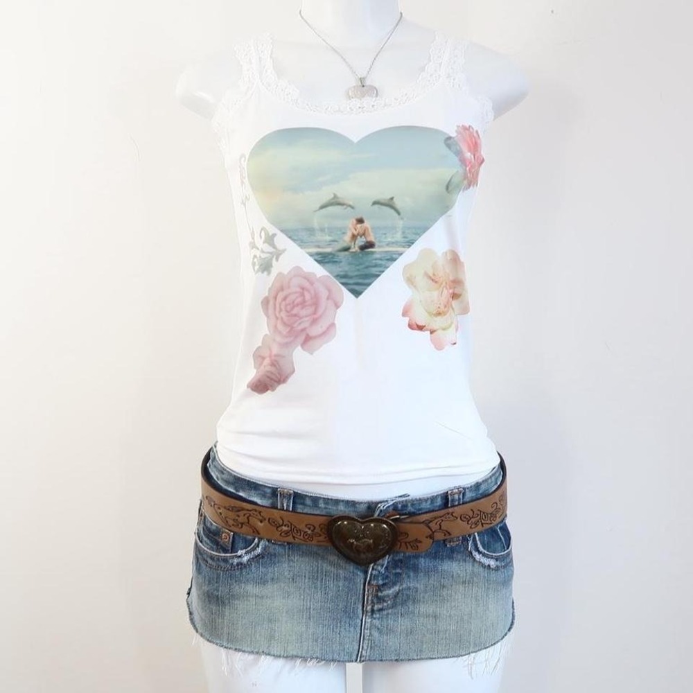 y2k dolphin heart graphic lace cami white frutiger aero baby tee size m